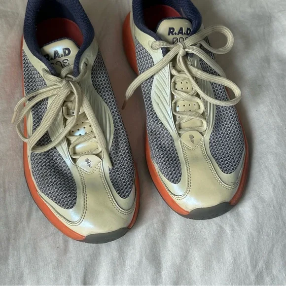 R.A.D V1 Trainers - Picture 5 of 6